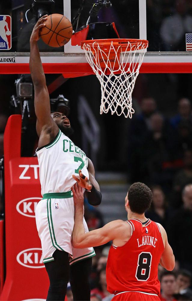 问鼎娱乐-Rookie关键节点精彩发挥，公牛带队取胜！的简单介绍